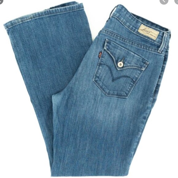 Vintage Levi’s bold curve classic bootcut jeans EUC - Picture 3 of 9